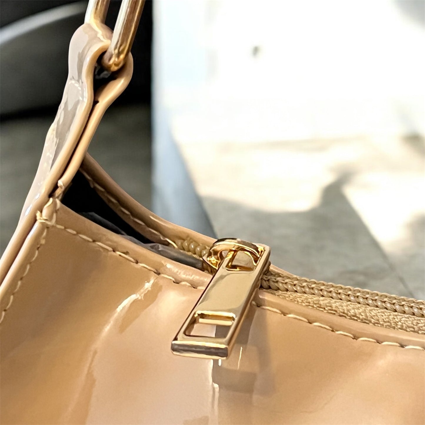 Verona - Beige