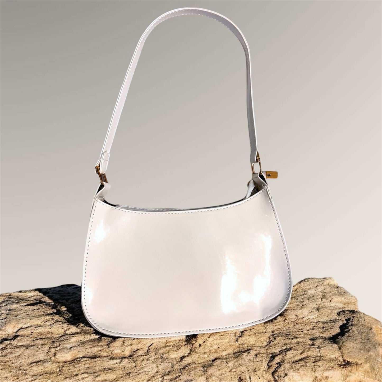Verona-White-shoulder-bag