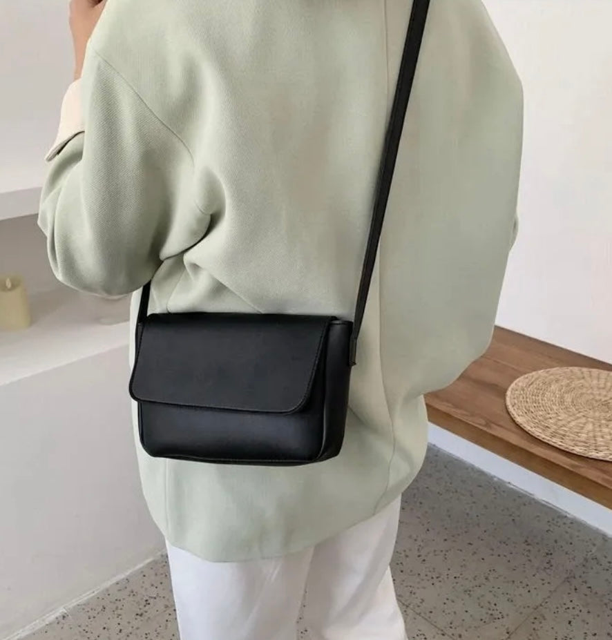 Dune Black - Casual Crossbody bag
