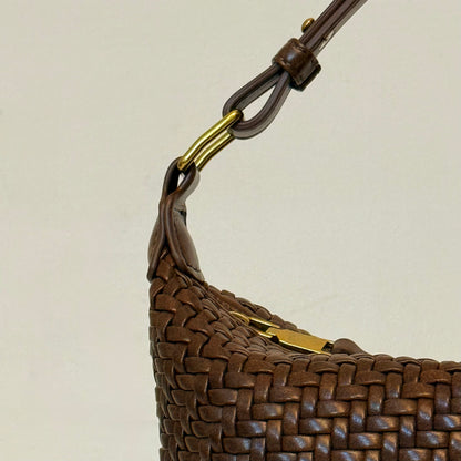 Kaia - Brown
