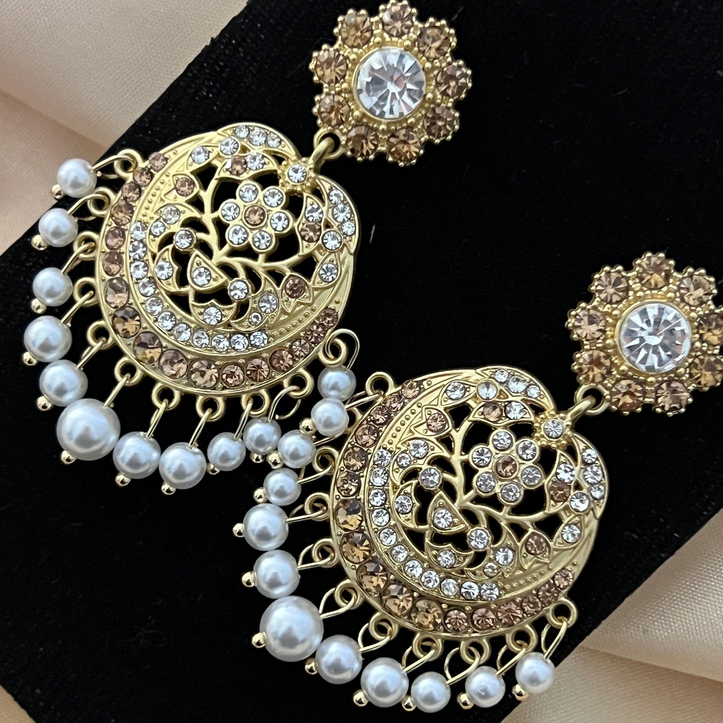 Chandbali - Gold and Champaign fusion with Pearls Jhumka