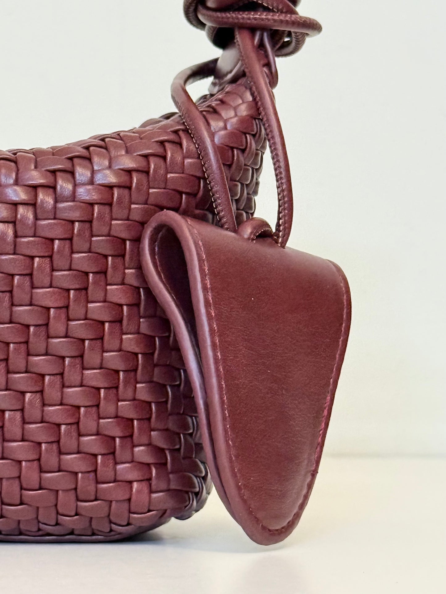 Kaia - Burgundy