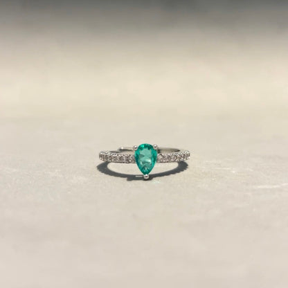 Green Stone Teardrop ring