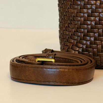 Kaia - Brown