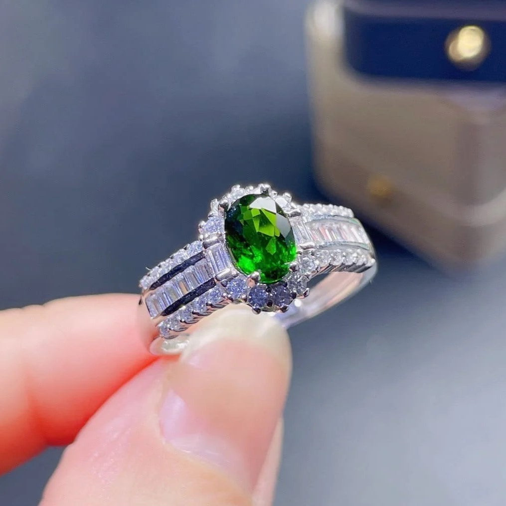 Emerald Green Zircon Stone Ring