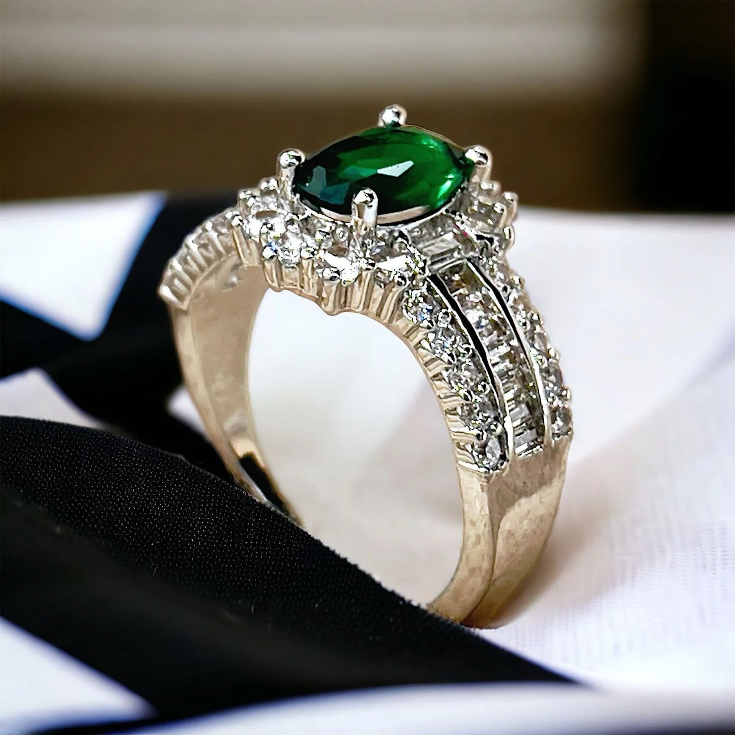 Emerald Green Zircon Stone Ring