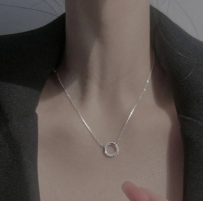 Silver Twisted Circle Pendant