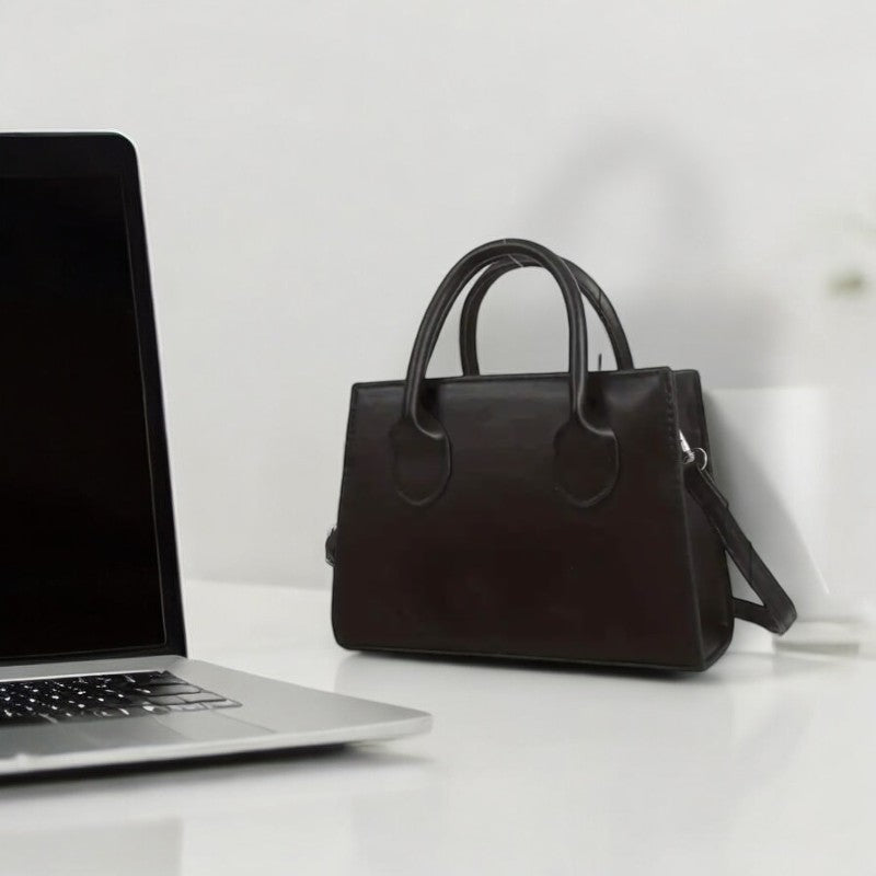 Onyx - Black Leather Crossbody Bag