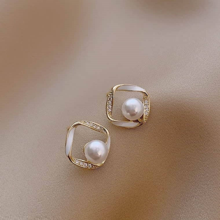 Squared Pearl Studs