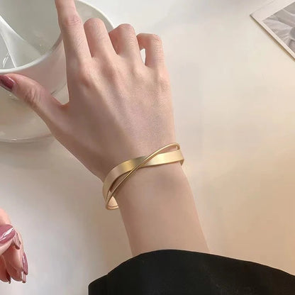 Zigzagged Bangle