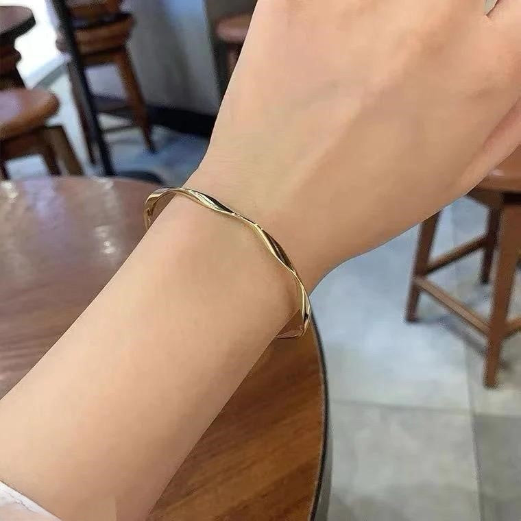 Curved Gold Bracelet